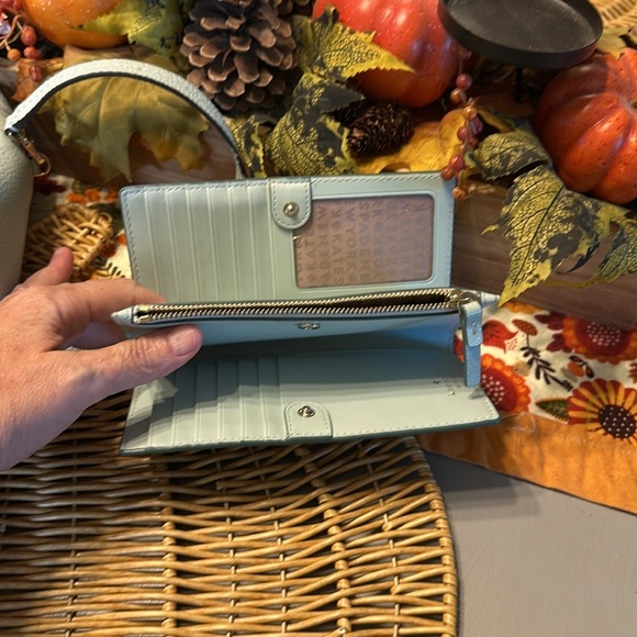 Kate Spade purse and matching wallet - Picture 7 of 7